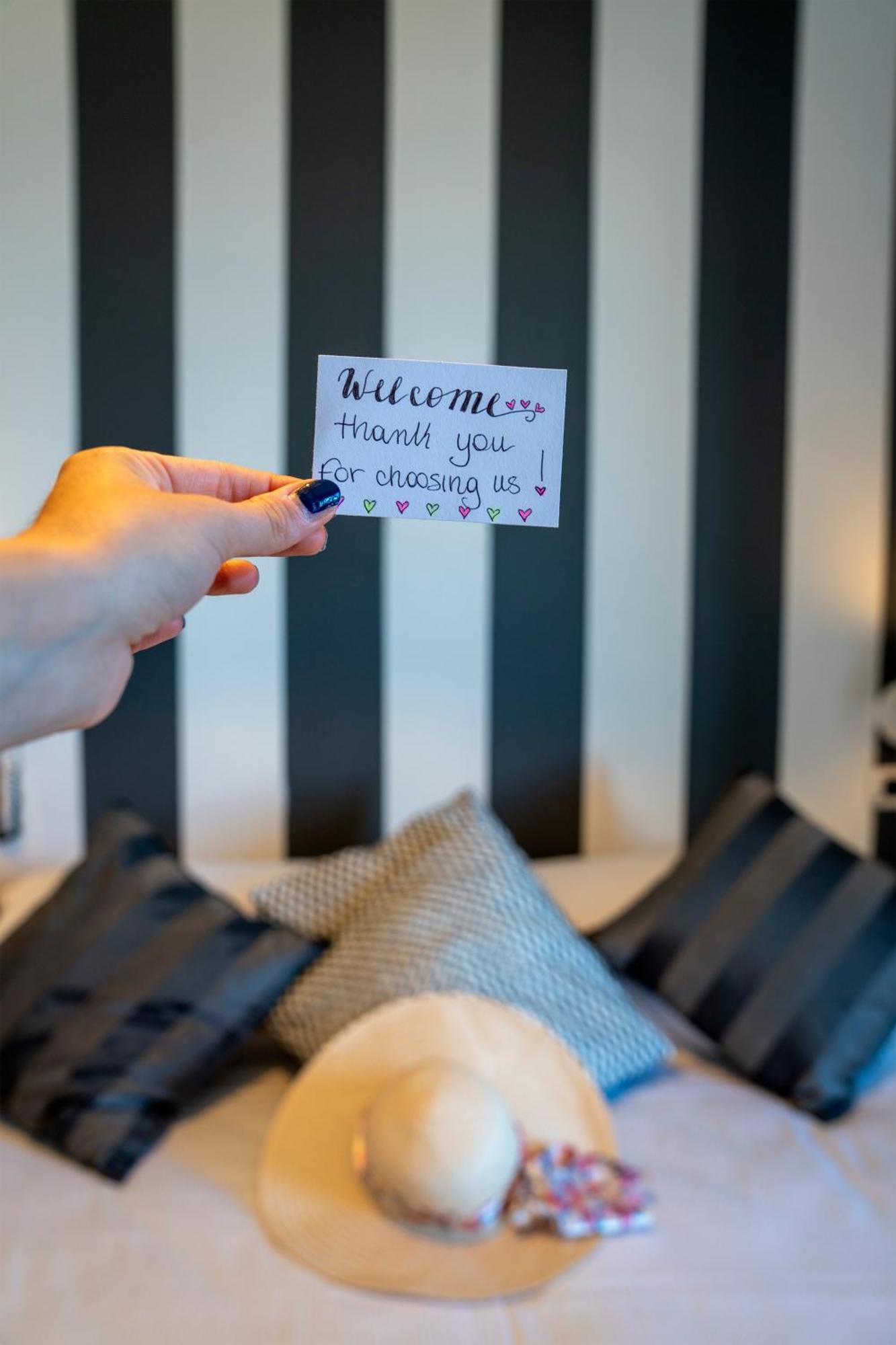Hotel Thea Gabicce Mare Dış mekan fotoğraf