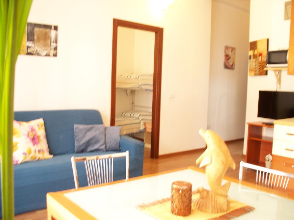 Hotel Thea Gabicce Mare Oda fotoğraf