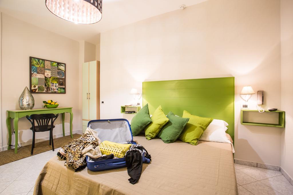 Hotel Thea Gabicce Mare Dış mekan fotoğraf